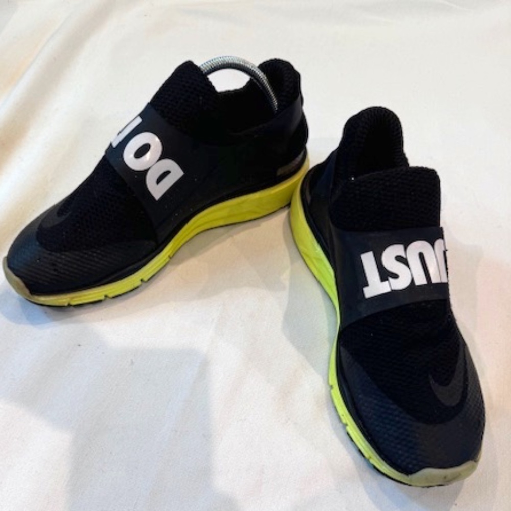 Nike RETIRED JUST DO IT LUNARLON Laceless Training Shoe 8.5​​​​​​​
